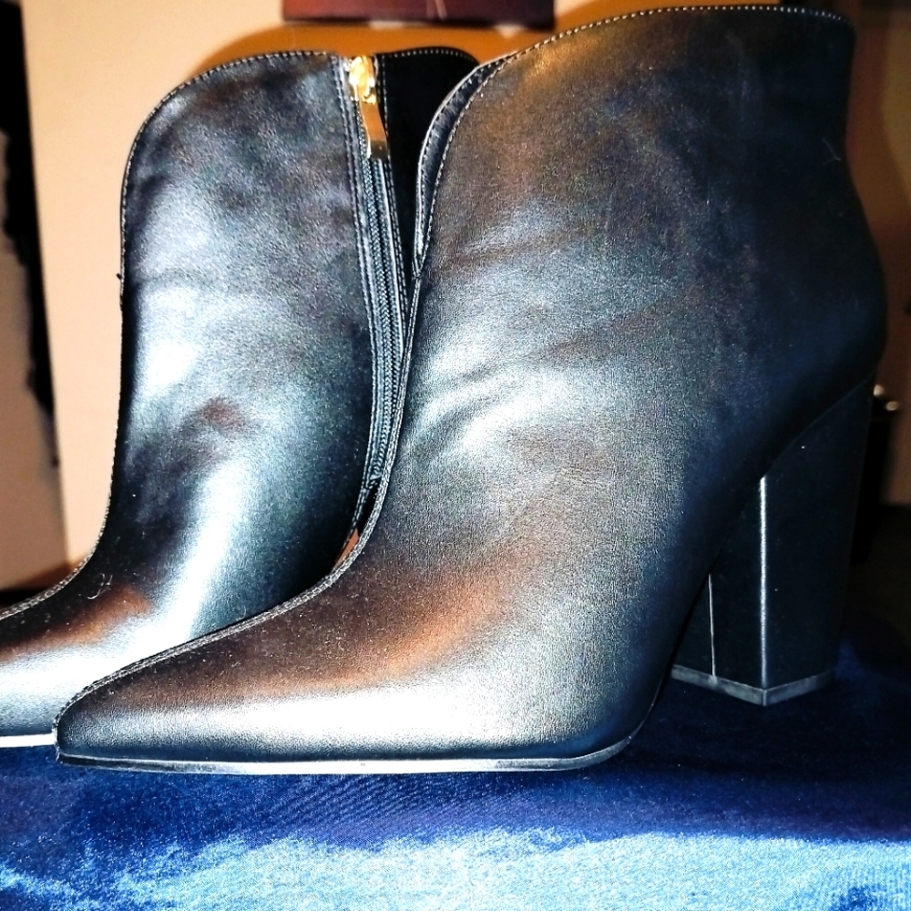JustFab Split Booties - Sz. 11